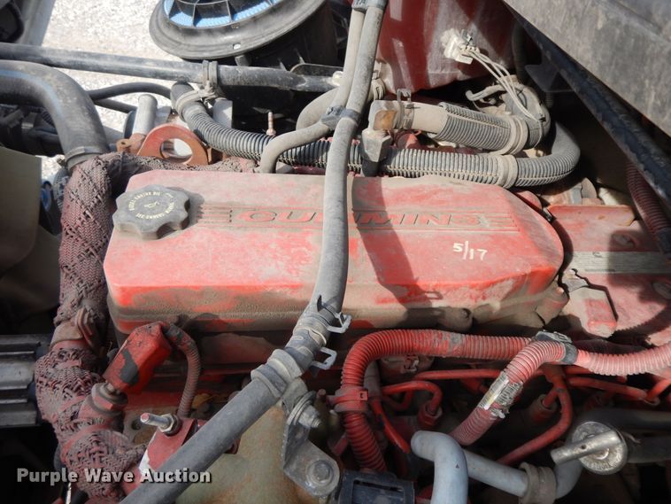 image for item GG9384 2010 Freightliner M2 106  utility / service truck