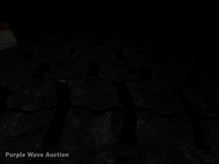 image for item GG9384 2010 Freightliner M2 106  utility / service truck