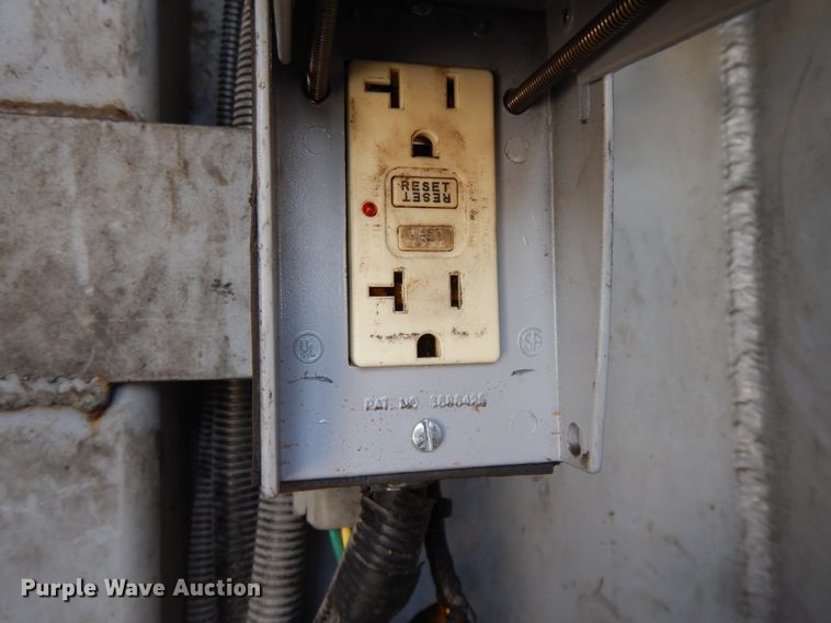 image for item GG9384 2010 Freightliner M2 106  utility / service truck