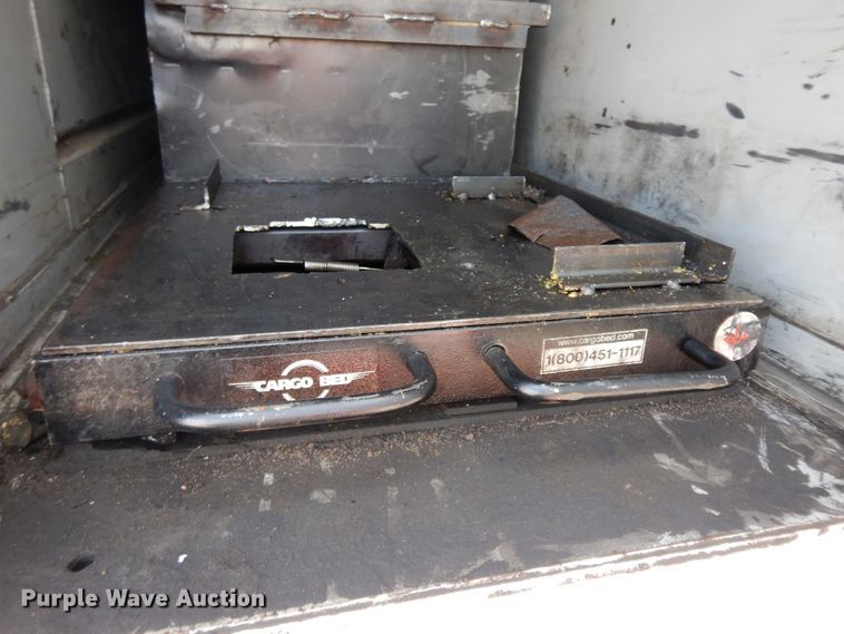 image for item GG9384 2010 Freightliner M2 106  utility / service truck