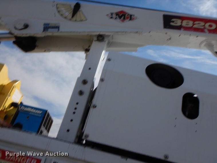 image for item GG9384 2010 Freightliner M2 106  utility / service truck