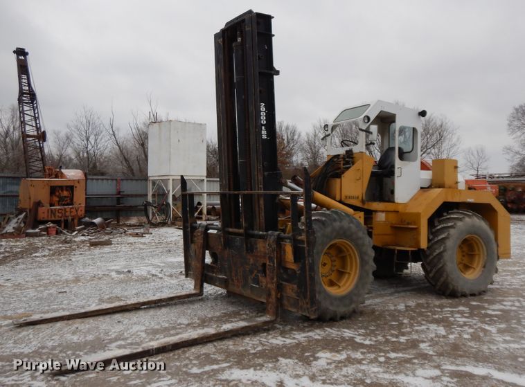 image for item GG9400 Windham  forklift