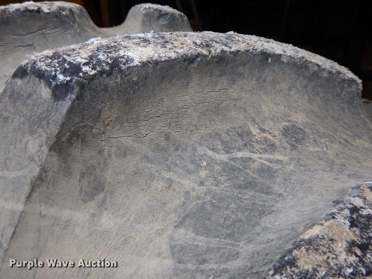 image for item GG9400 Windham  forklift