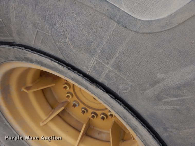 image for item GG9400 Windham  forklift