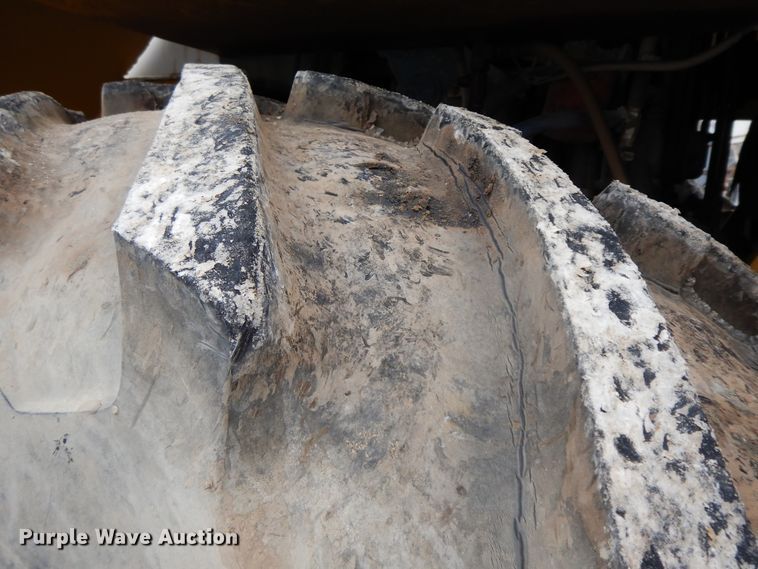 image for item GG9400 Windham  forklift