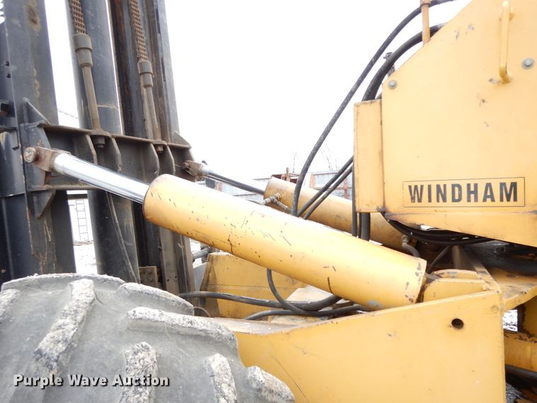 image for item GG9400 Windham  forklift