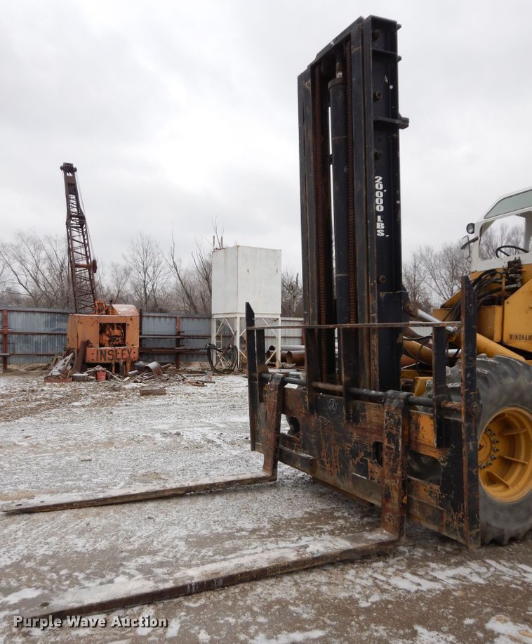 image for item GG9400 Windham  forklift