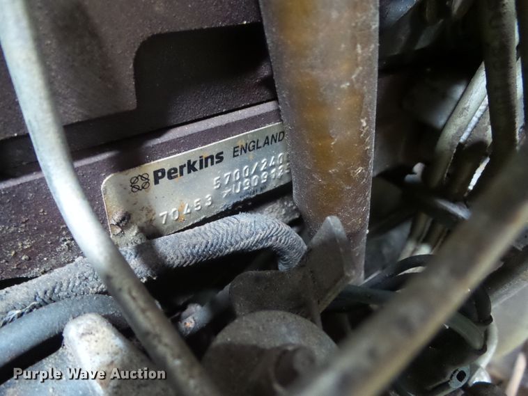 image for item HF9737 1997 Vermeer BC1250A  wood chipper