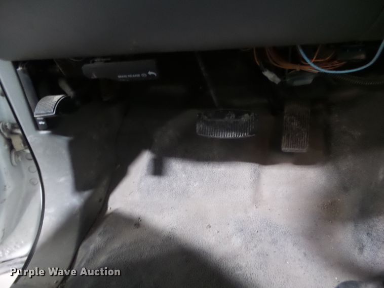 image for item HF9738 2005 Ford F550 Super Duty  utility / service truck