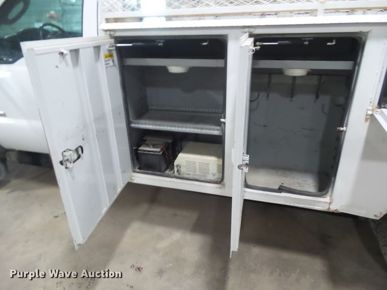 image for item HF9738 2005 Ford F550 Super Duty  utility / service truck