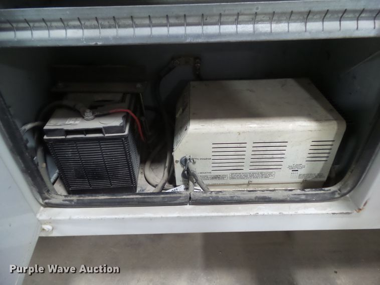 image for item HF9738 2005 Ford F550 Super Duty  utility / service truck