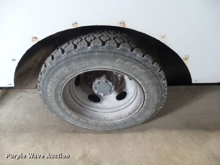 image for item HF9738 2005 Ford F550 Super Duty  utility / service truck