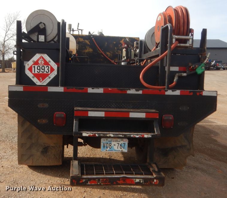 image for item HG9780 2006 Ford F650  utility/service truck