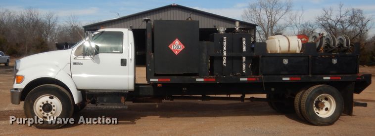 image for item HG9780 2006 Ford F650  utility/service truck