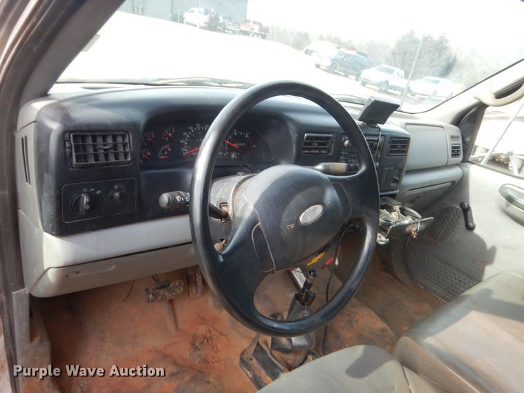 image for item HG9780 2006 Ford F650  utility/service truck