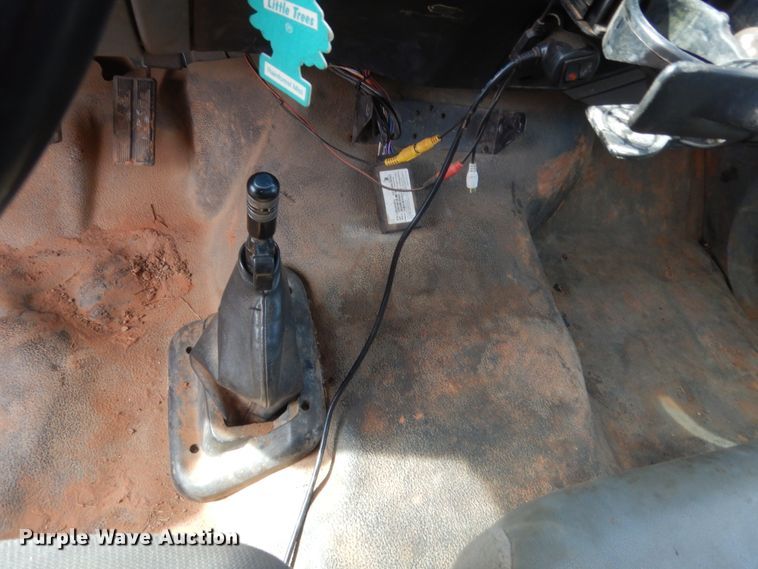 image for item HG9780 2006 Ford F650  utility/service truck