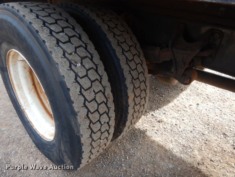 image for item HG9780 2006 Ford F650  utility/service truck