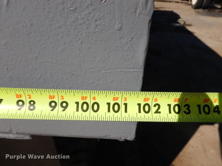 image for item HI9016 2004 Mack Granite  dump truck