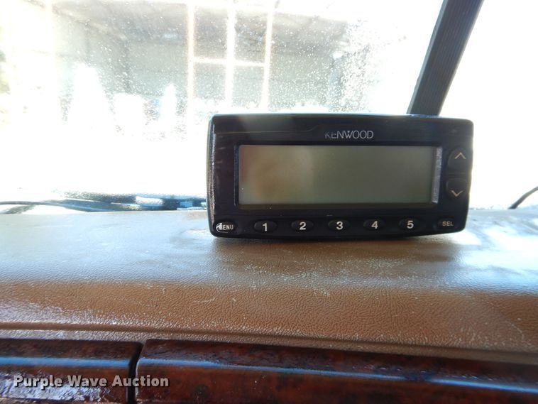 image for item HI9016 2004 Mack Granite  dump truck