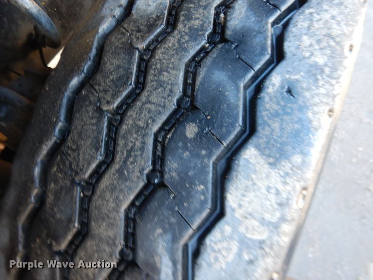 image for item HI9016 2004 Mack Granite  dump truck