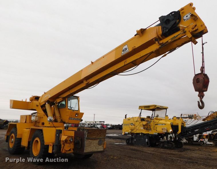 image for item HK9661 1978 Grove RT518  rough or all terrain crane