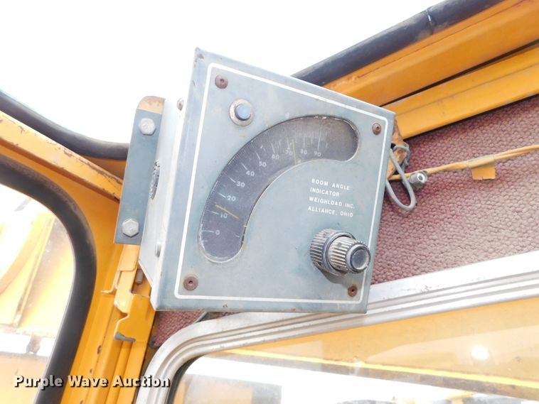 image for item HK9661 1978 Grove RT518  rough or all terrain crane