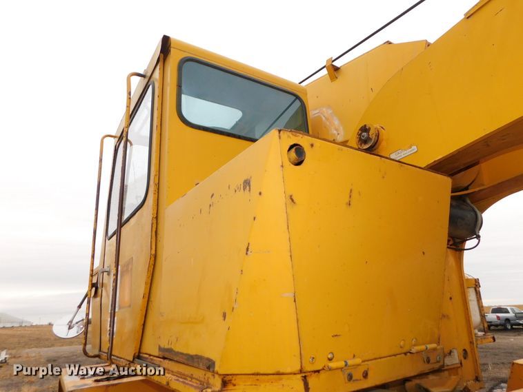 image for item HK9661 1978 Grove RT518  rough or all terrain crane