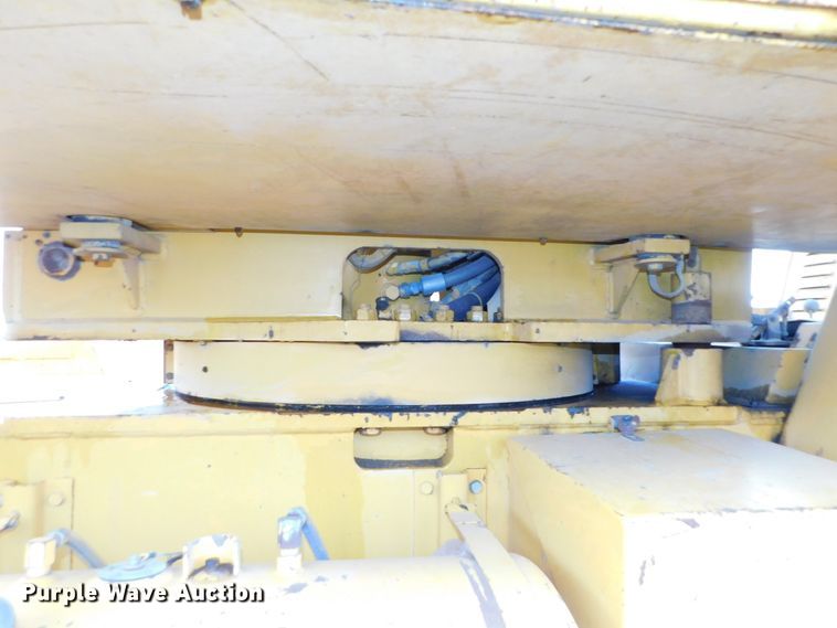 image for item HK9661 1978 Grove RT518  rough or all terrain crane