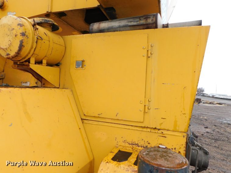 image for item HK9661 1978 Grove RT518  rough or all terrain crane