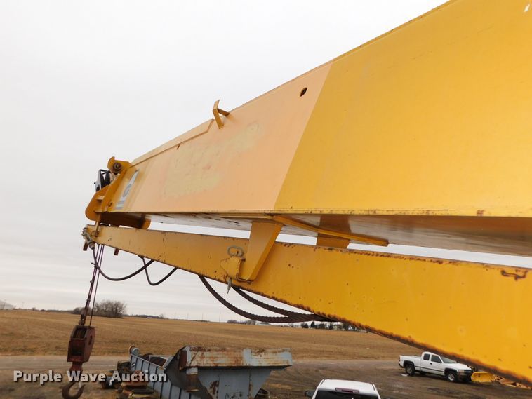 image for item HK9661 1978 Grove RT518  rough or all terrain crane