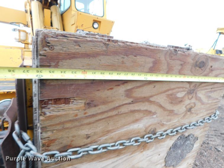 image for item HK9661 1978 Grove RT518  rough or all terrain crane