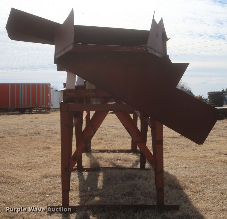 image for item HK9700 Shop built shaker screen