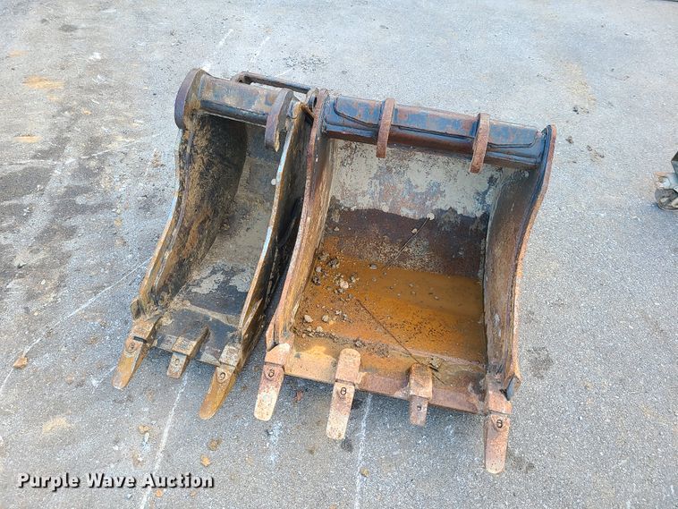 image for item HM9380 (2) Bobcat excavator buckets