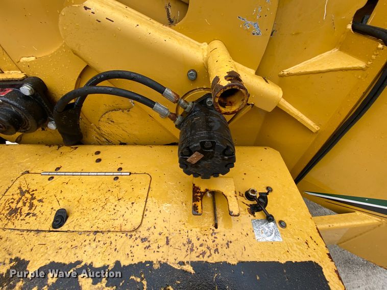 image for item HR9289 2008 Vermeer BC1000XL  wood chipper