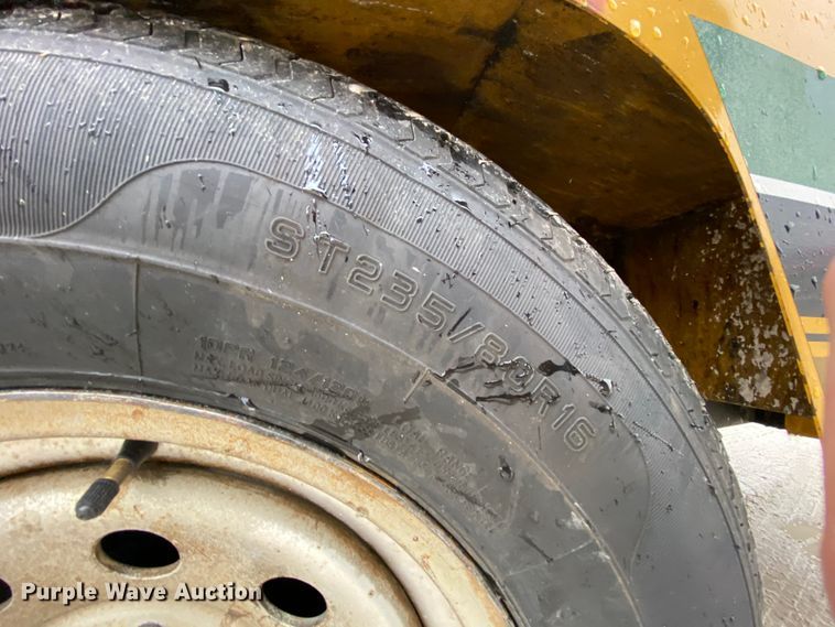 image for item HR9289 2008 Vermeer BC1000XL  wood chipper