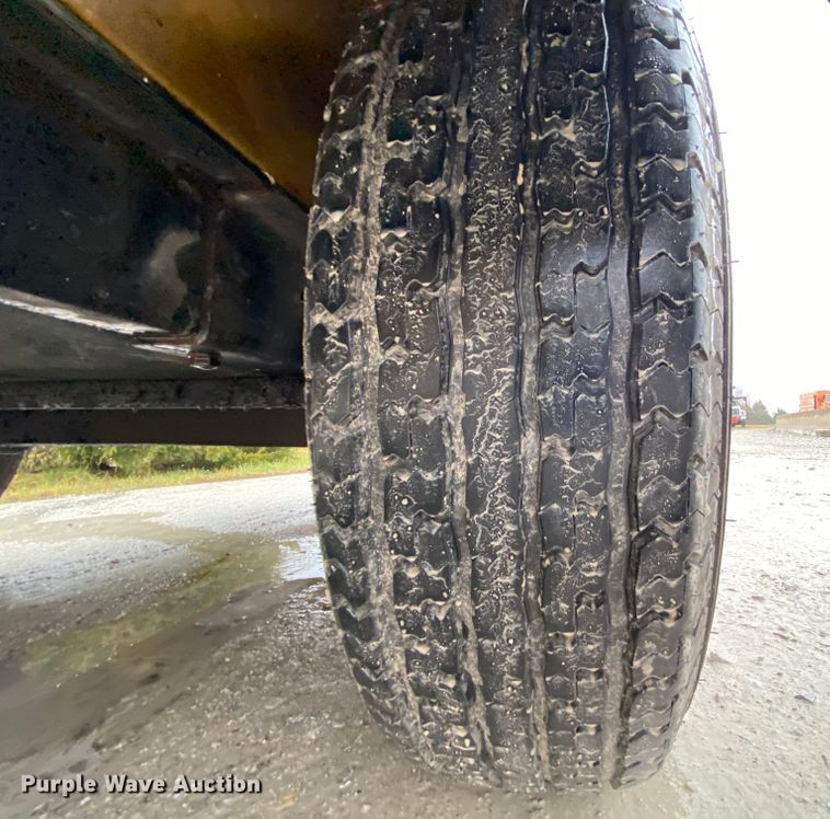 image for item HR9289 2008 Vermeer BC1000XL  wood chipper