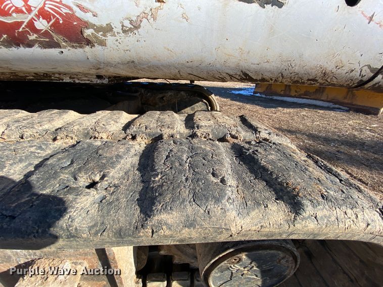 image for item HR9418 2002 Bobcat 337D  mini excavator