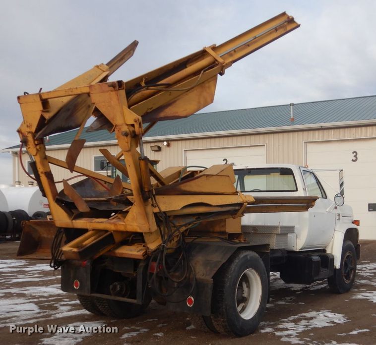 image for item HS9765 1978 Chevrolet C65  truck with Vermeer tree spade