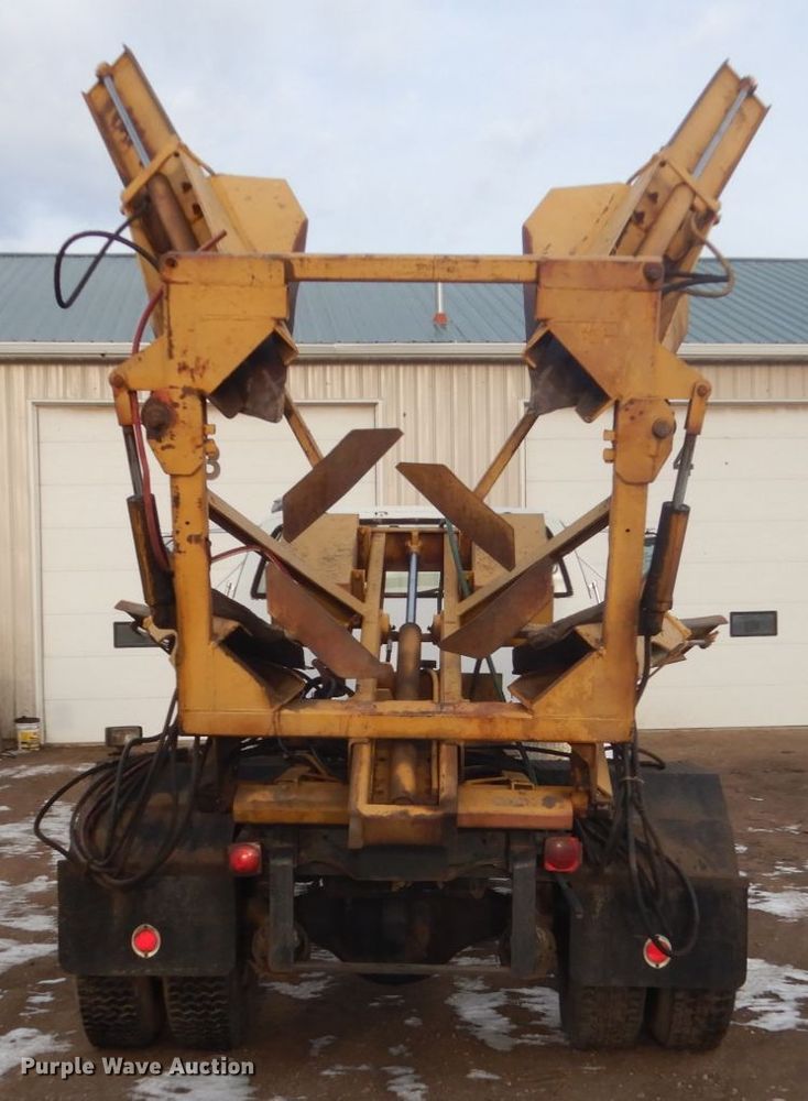 image for item HS9765 1978 Chevrolet C65  truck with Vermeer tree spade