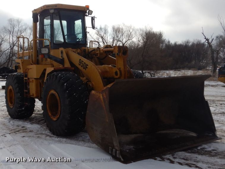image for item HS9858 1992 Caterpillar 950F  wheel loader