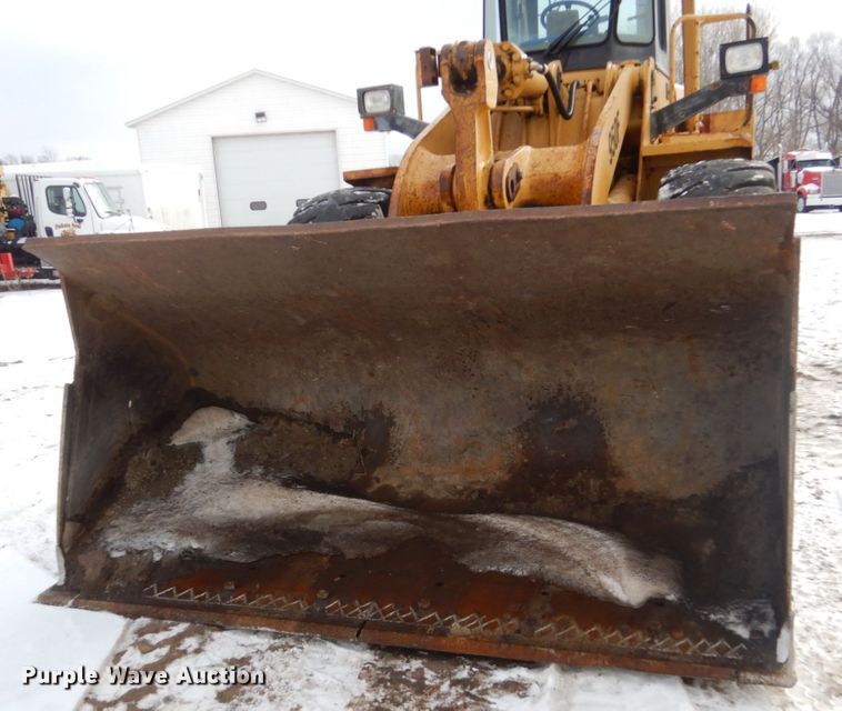 image for item HS9858 1992 Caterpillar 950F  wheel loader