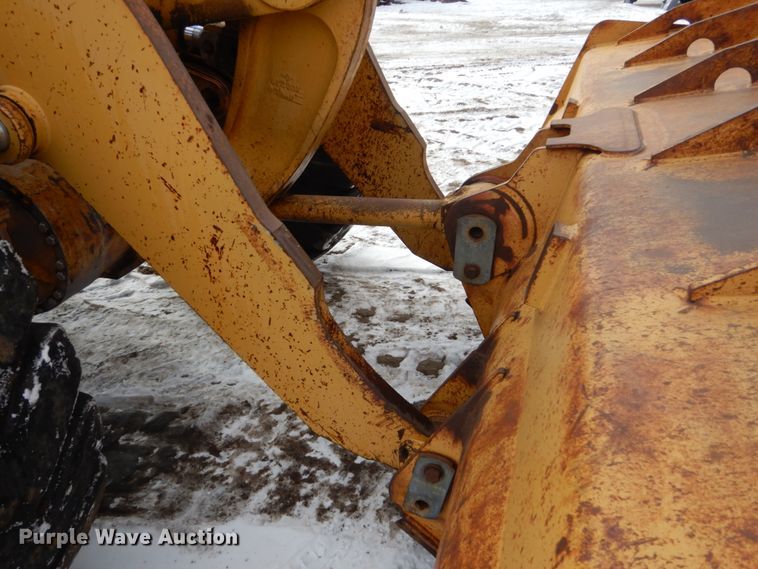 image for item HS9858 1992 Caterpillar 950F  wheel loader