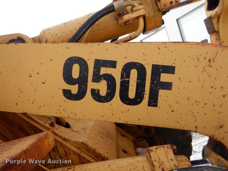 image for item HS9858 1992 Caterpillar 950F  wheel loader