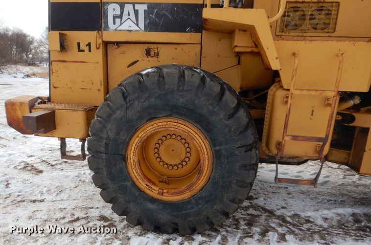 image for item HS9858 1992 Caterpillar 950F  wheel loader