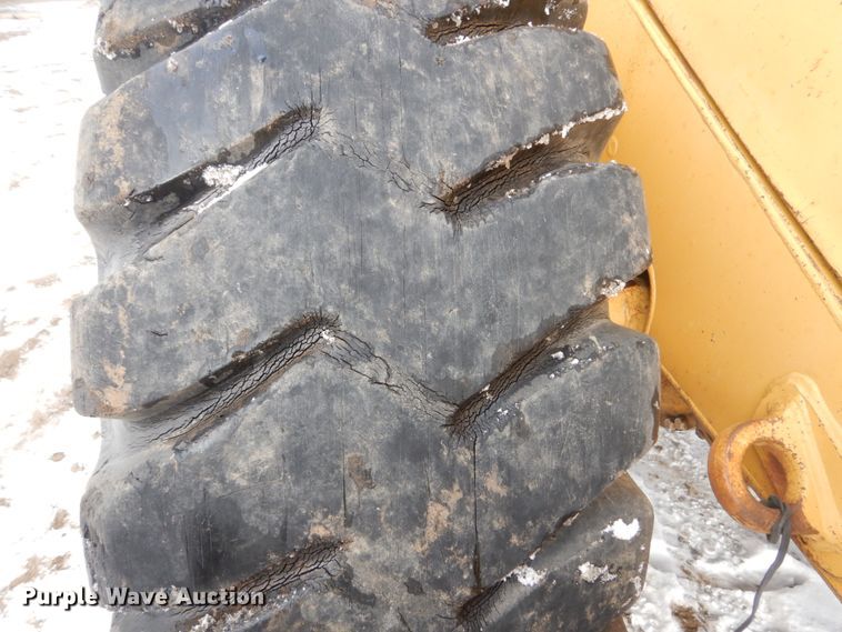 image for item HS9858 1992 Caterpillar 950F  wheel loader