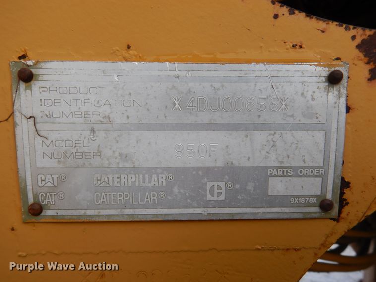 image for item HS9858 1992 Caterpillar 950F  wheel loader