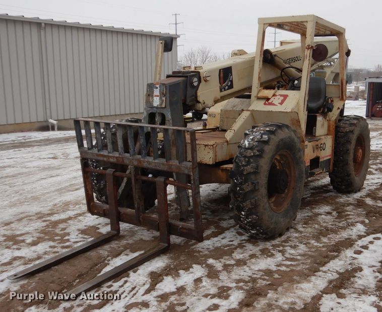 image for item HS9919 1992 Ingersoll Rand VR60  telehandler