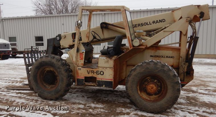 image for item HS9919 1992 Ingersoll Rand VR60  telehandler