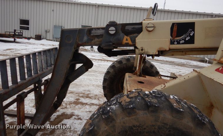 image for item HS9919 1992 Ingersoll Rand VR60  telehandler