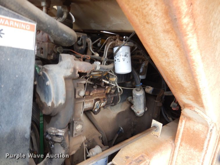 image for item HS9919 1992 Ingersoll Rand VR60  telehandler